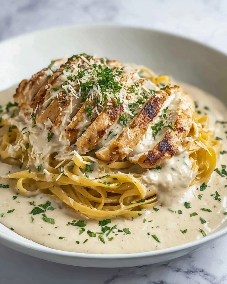Italian Chicken with Sun-Dried Tomatoes and Creamy Spinach Pasta Recipe