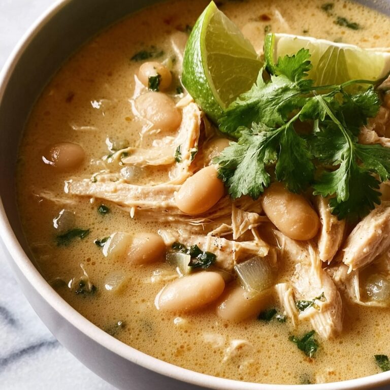 Crockpot Creamy White Chicken Chili Recipe